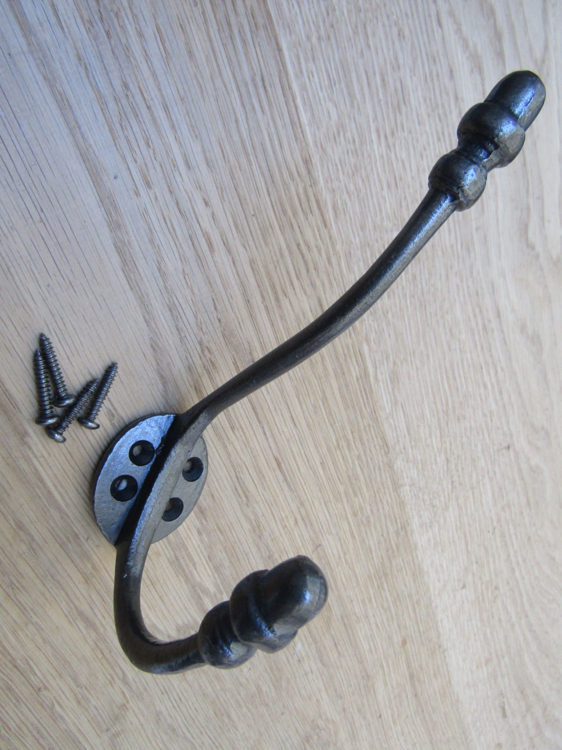 Pack Of 5 Large Acorn Tip Coat Hooks Antique Iron