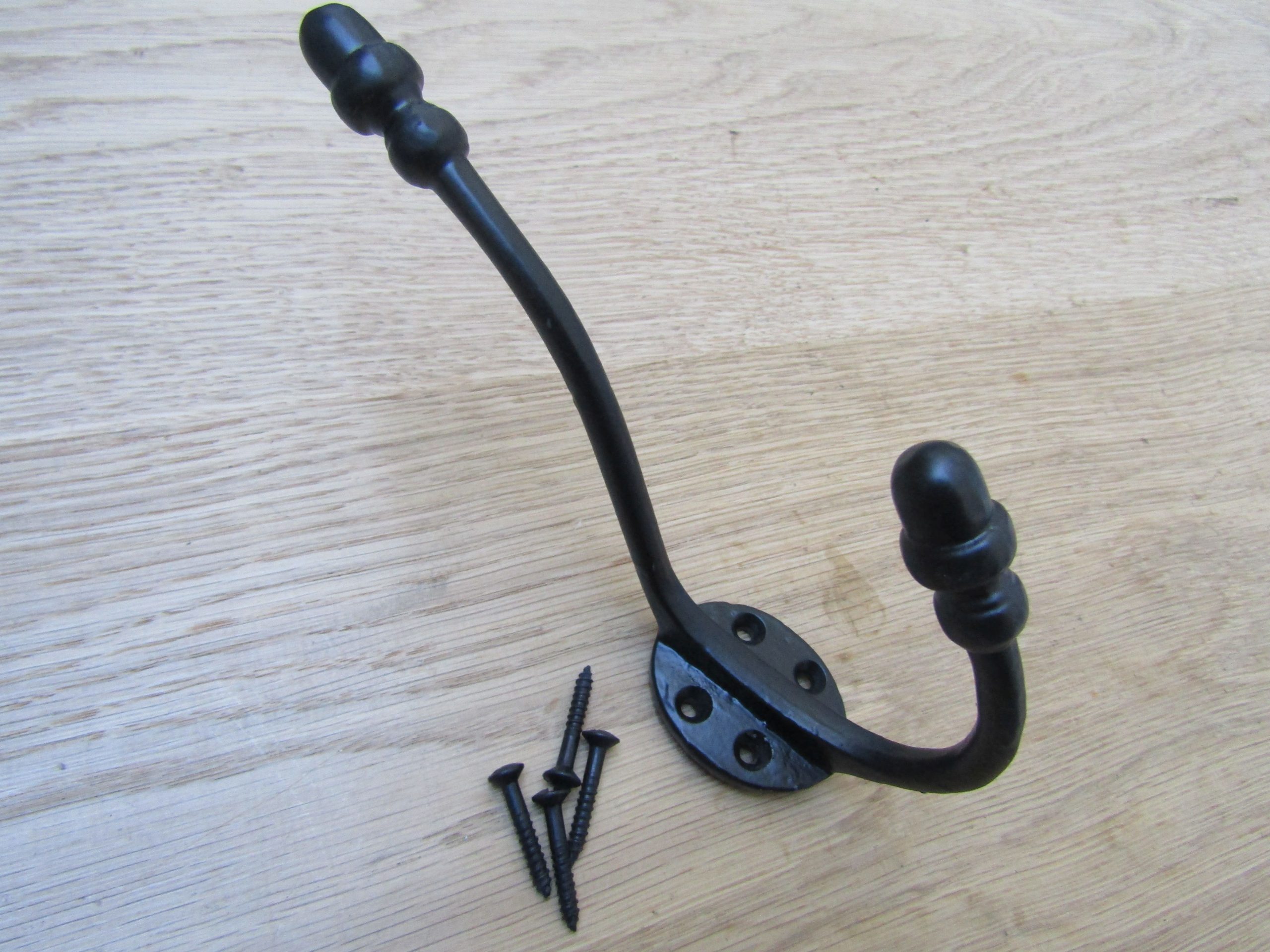 Pack Of 5 Large Acorn Tip Coat Hooks Black Antique