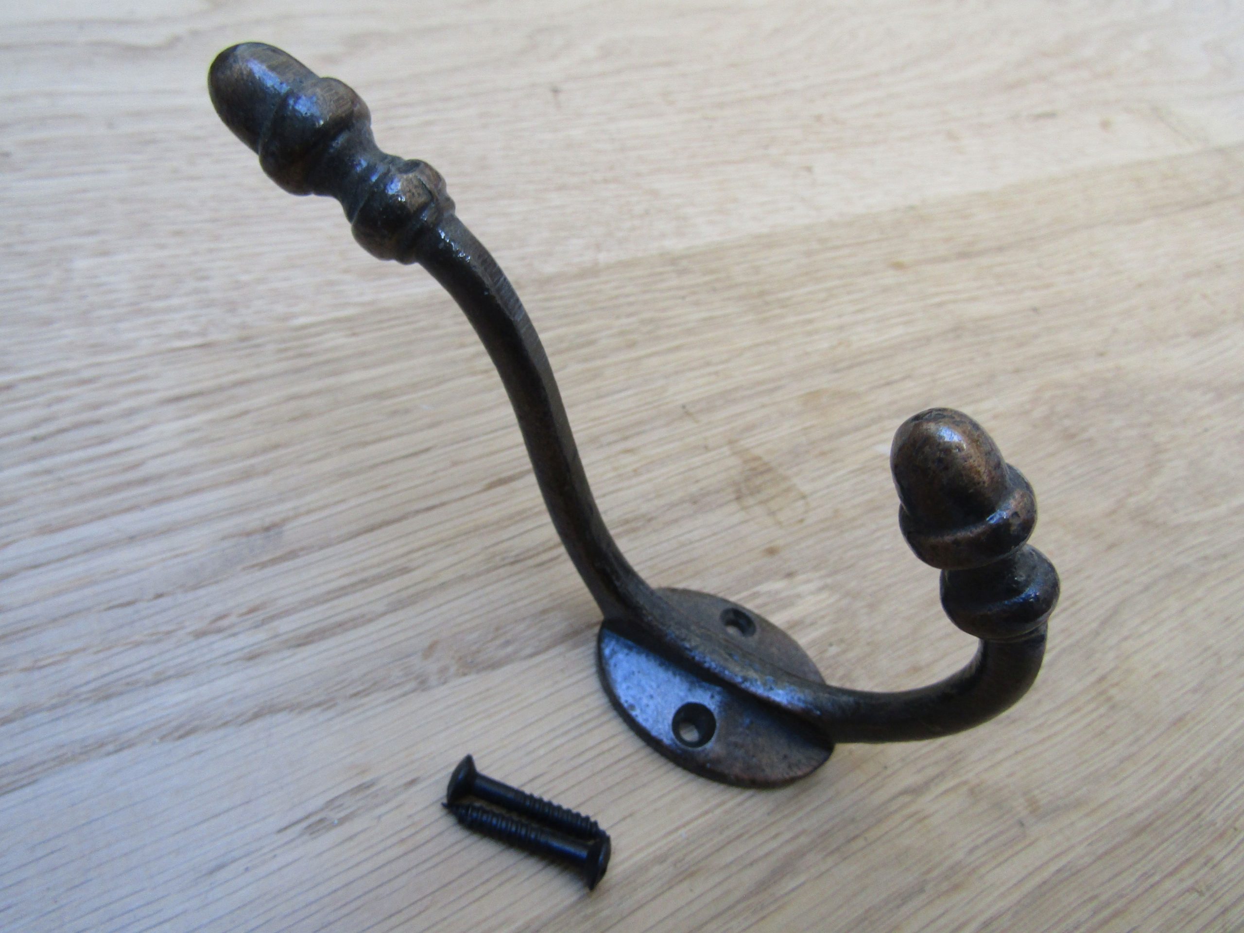 Pack Of 5 Small Acorn Tip Coat Hooks Antique Copper