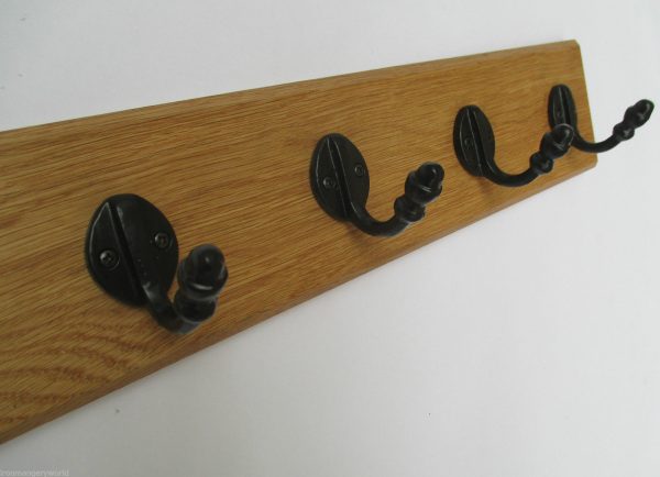 Black Antique Single Acorn Tip 7 Hook Coat Rail 78cm