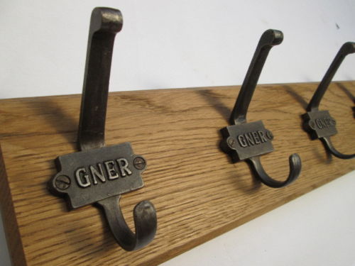 GNER 10 Hook Coat Rail 108cm