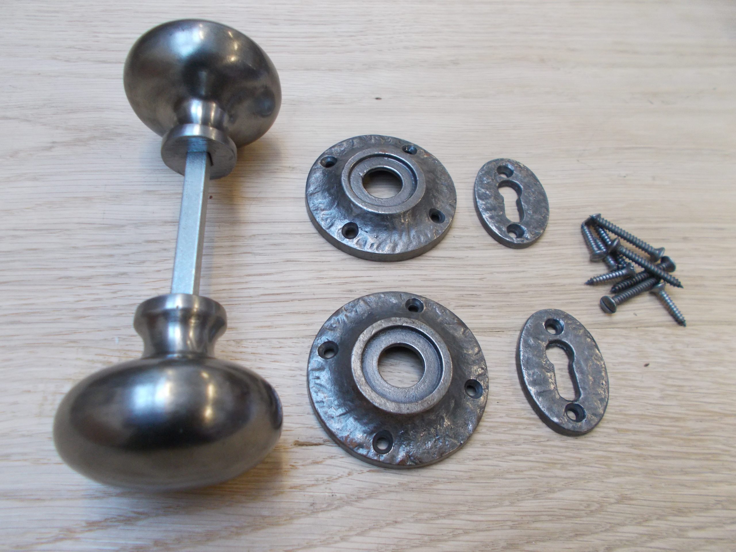 Mortice Door knob Antique Iron Plain Mushroom