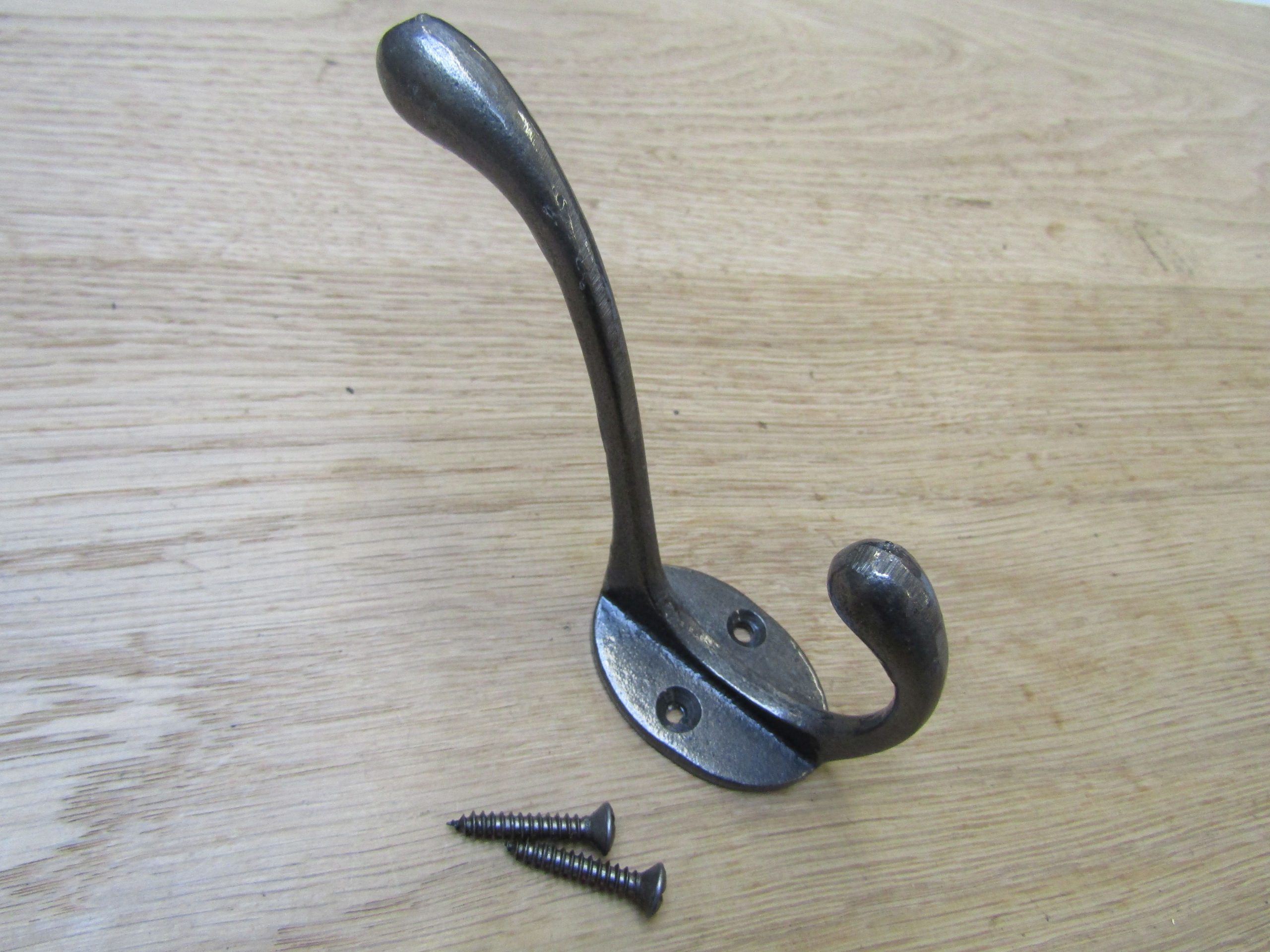 Pack Of 5 Natural Finish Victorian Coat Hooks