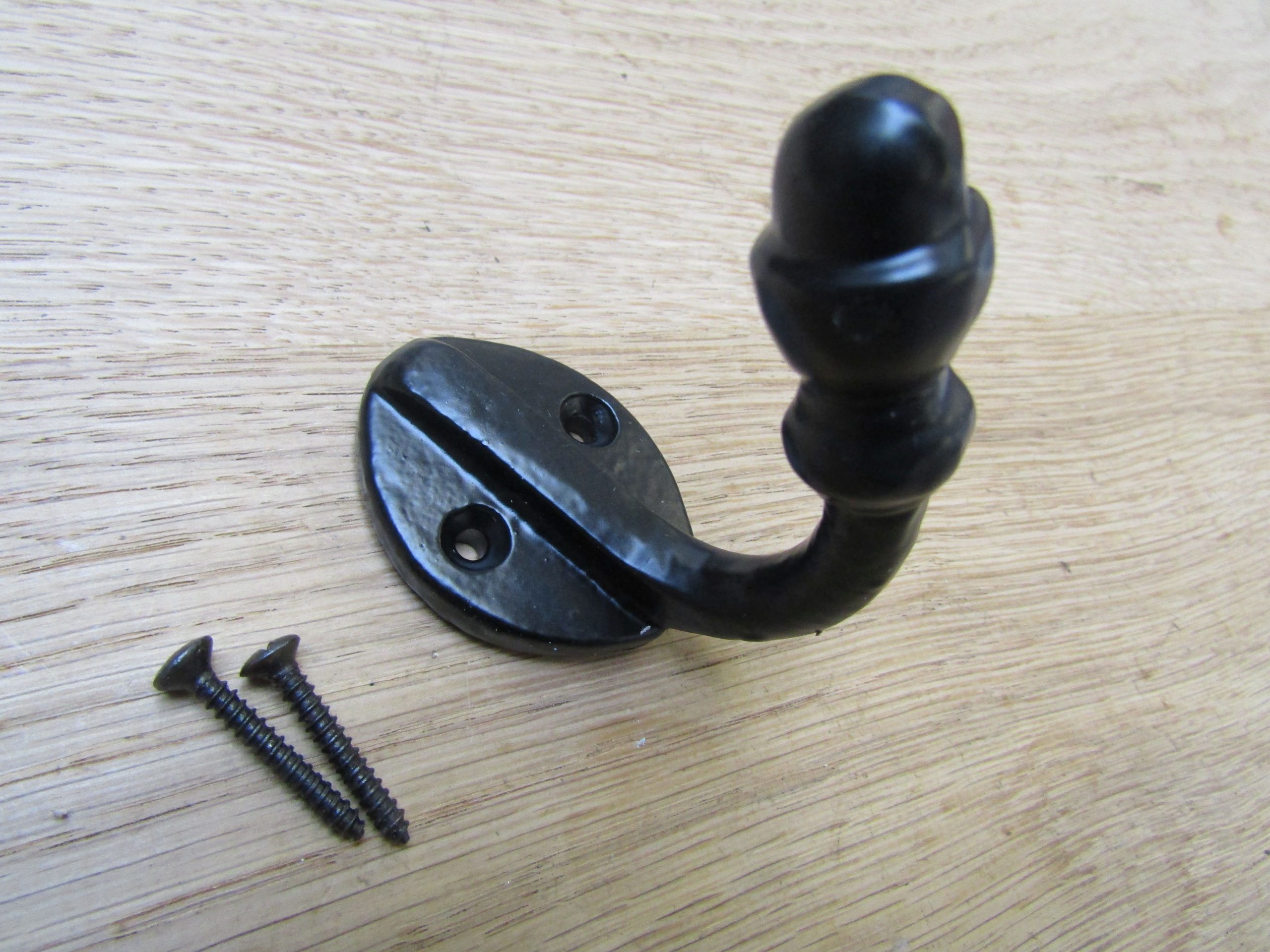 Pack of 5 Oval Acorn Tip Robe hook Black Antique