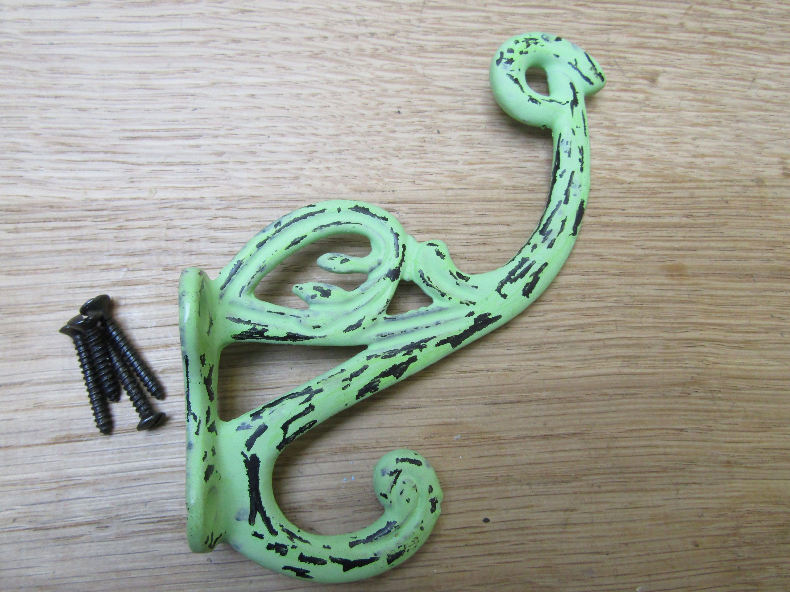 Pack Of 5 Swan P Coat Hooks Green Patina