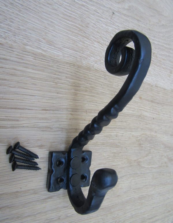 Pack Of 5 Twisted Gothic Coat Hooks Black Antique