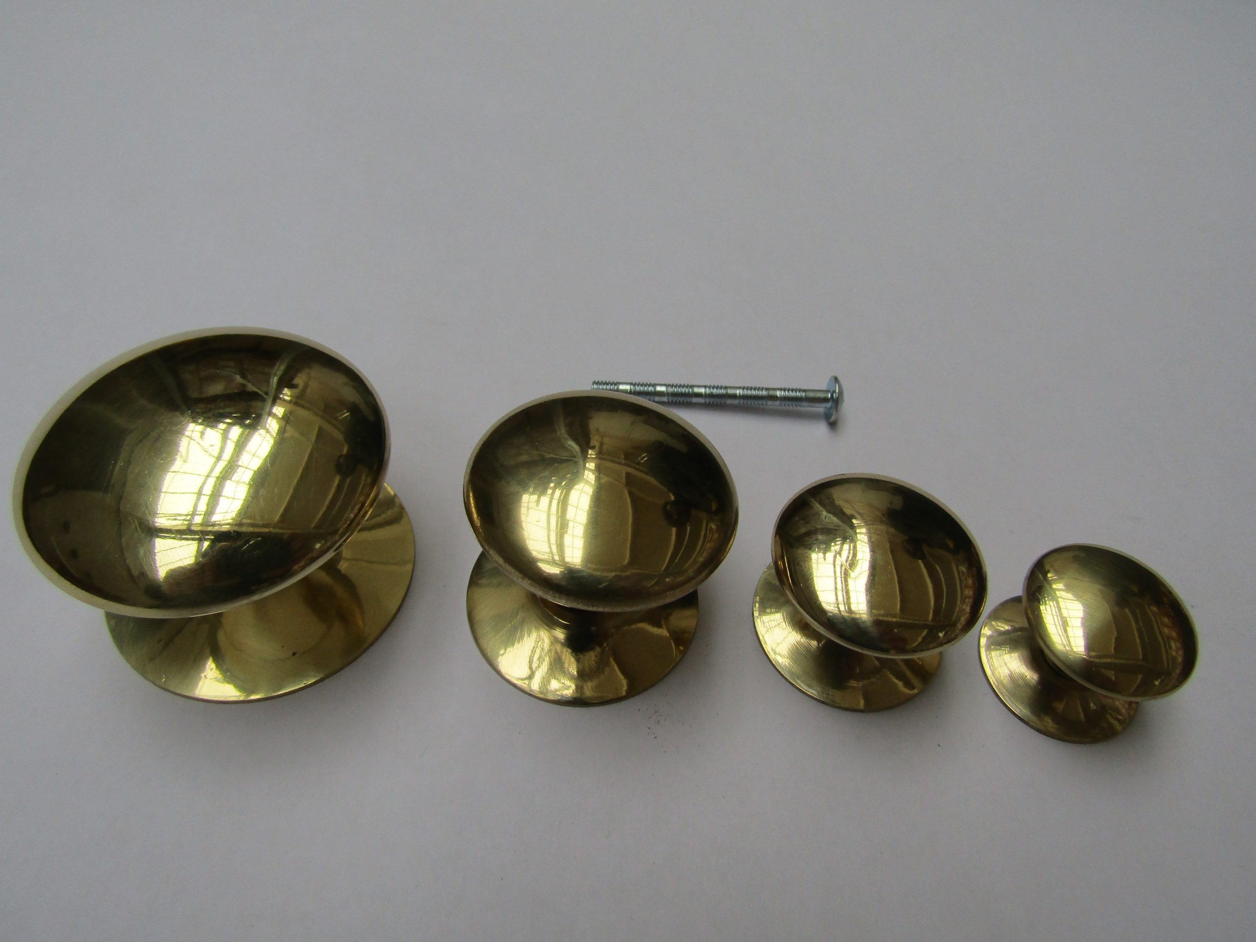 Victorian Cabinet Knob Polished Brass 25mm