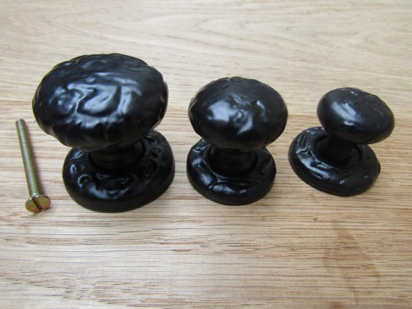 Wenlock Textured Cabinet Knob Black Antique 40mm